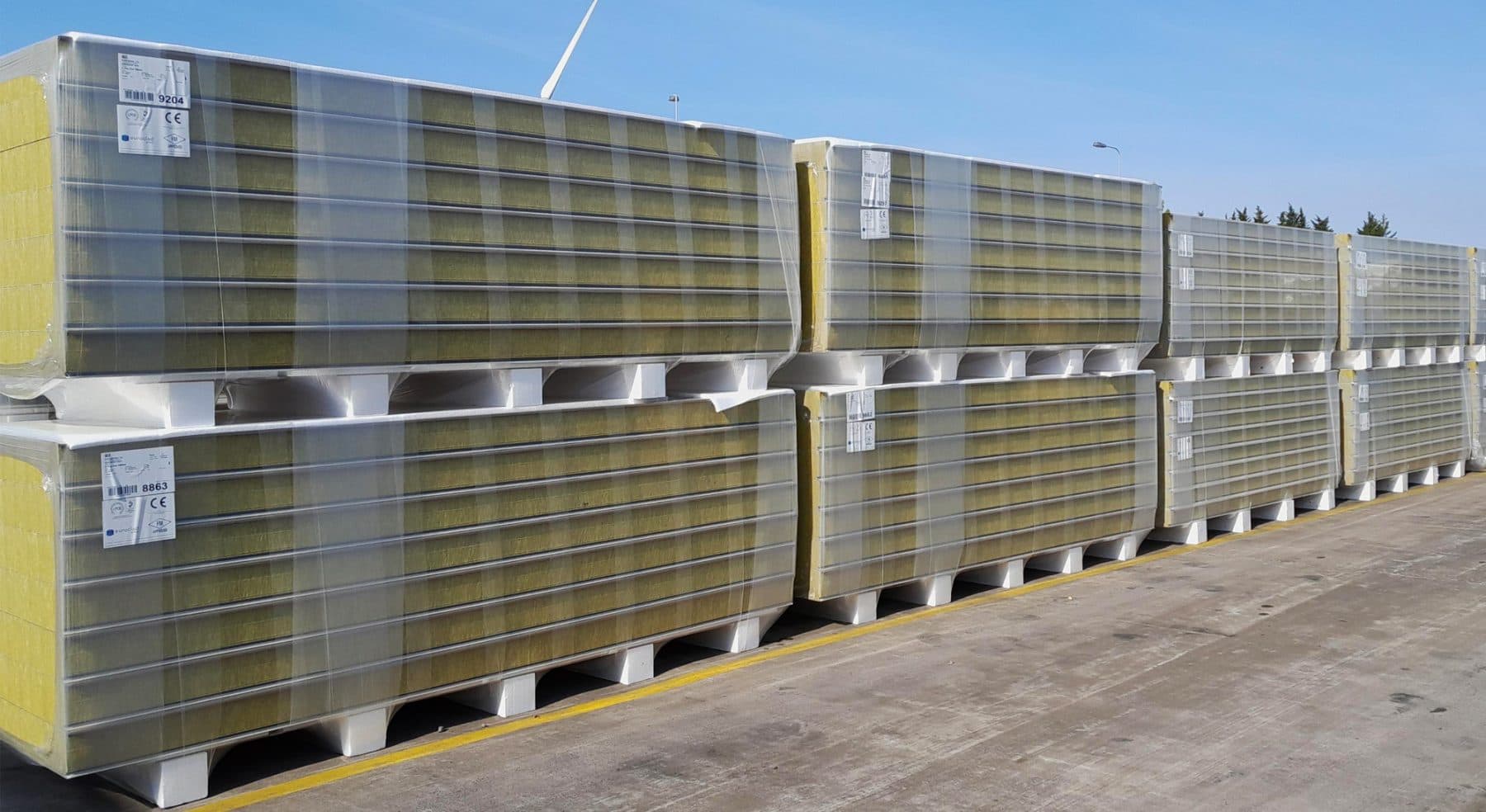 Material recycling for Euroclad packaging